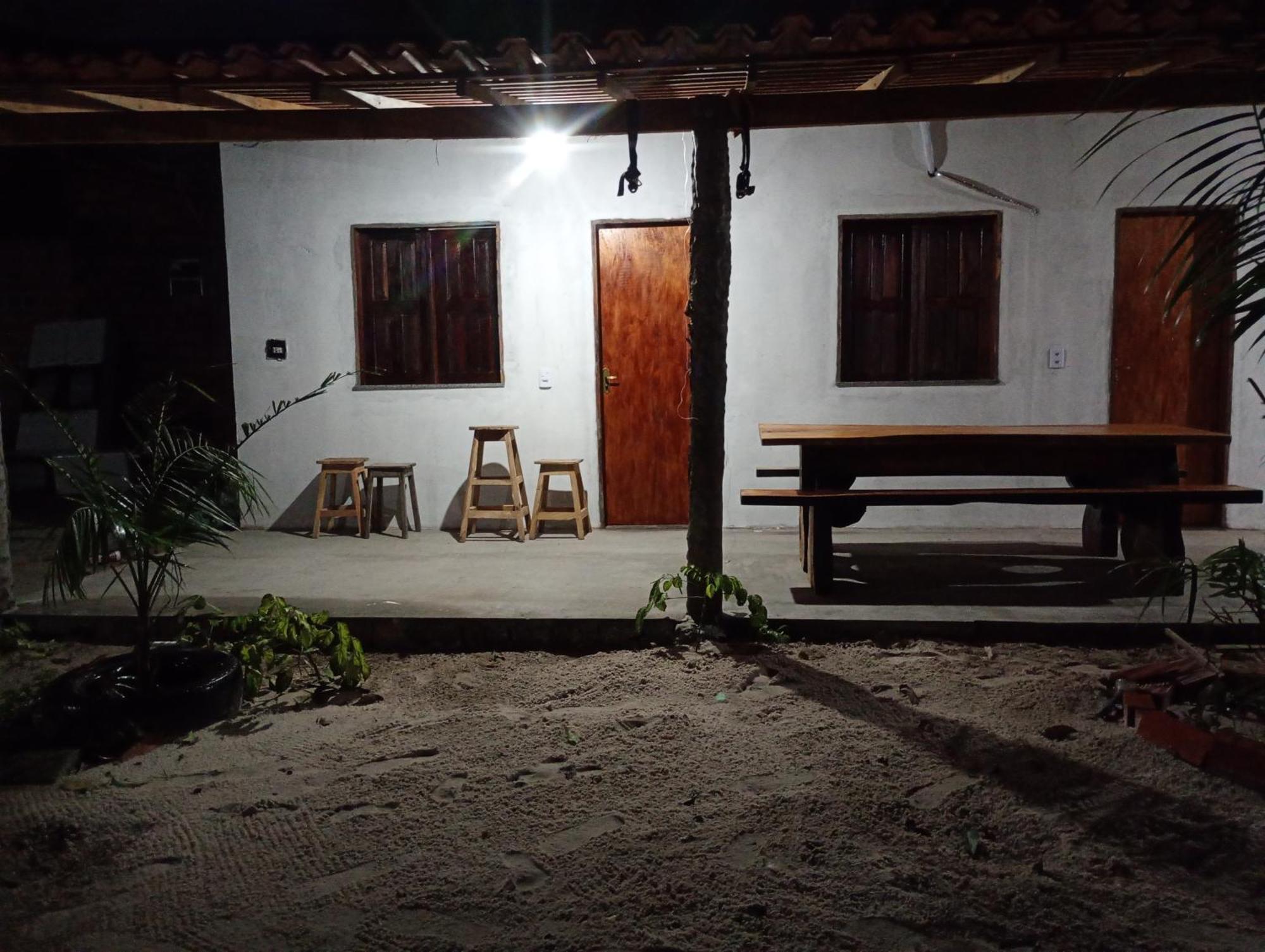 Hostel E Camping Na Rua Das Flores Santo Amaro do Maranhao Bagian luar foto