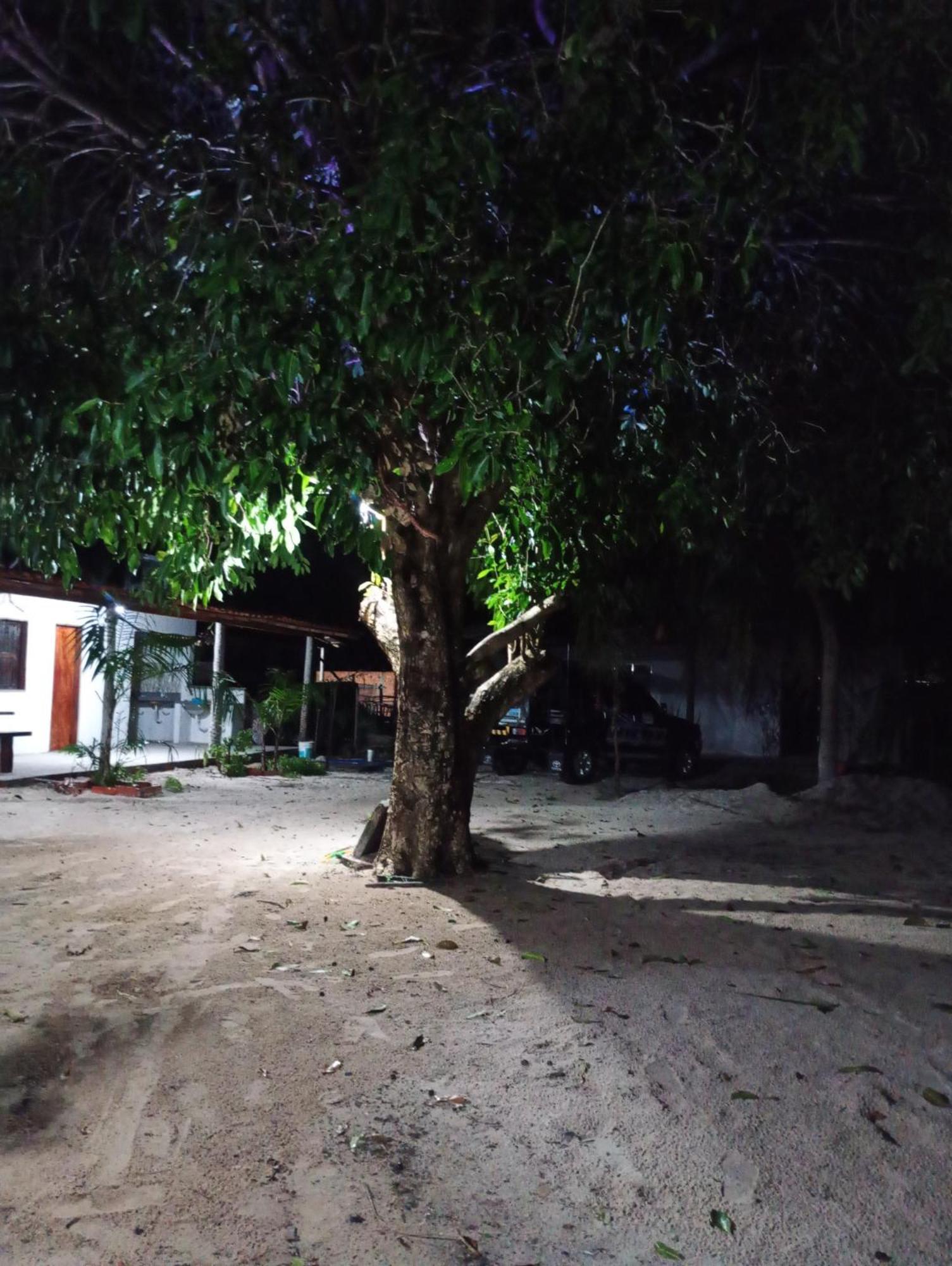 Hostel E Camping Na Rua Das Flores Santo Amaro do Maranhao Bagian luar foto