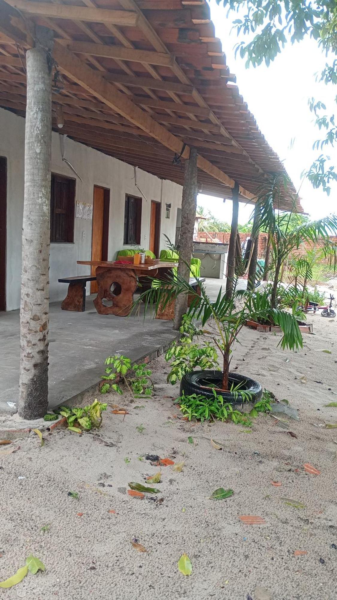 Hostel E Camping Na Rua Das Flores Santo Amaro do Maranhao Bagian luar foto